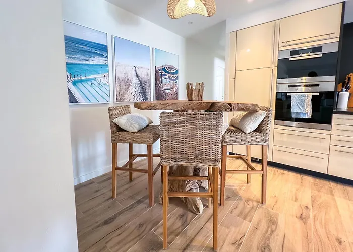 فيلة Le Gabian *